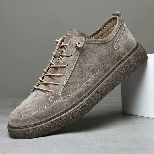 DVTL | Stuart Suede Sneakers
